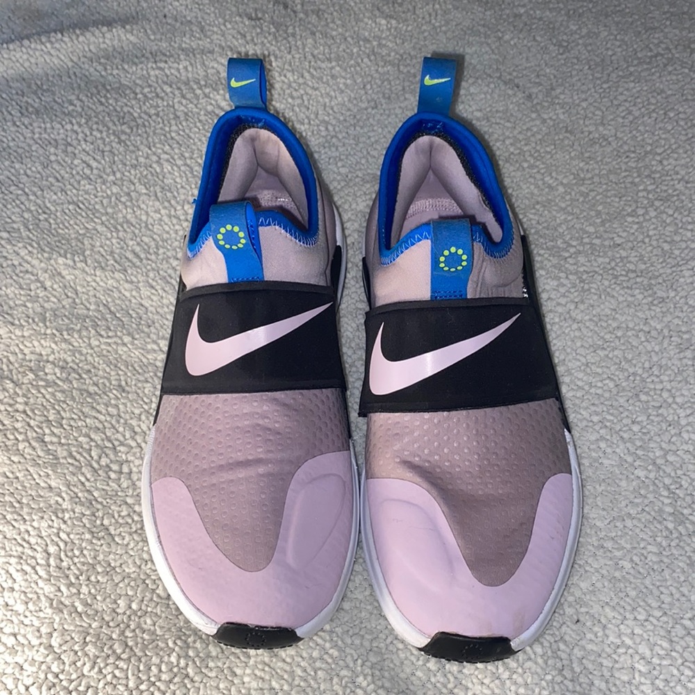Women Nike shoes